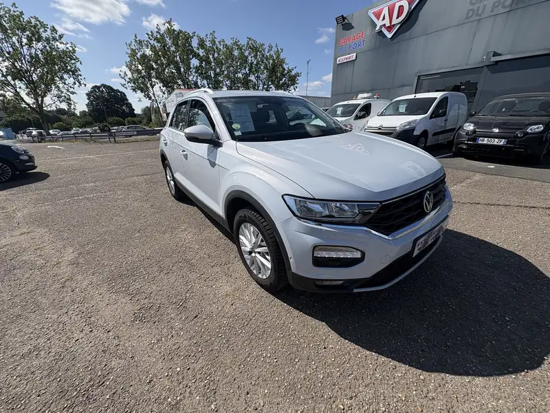 VOLKSWAGEN T-roc