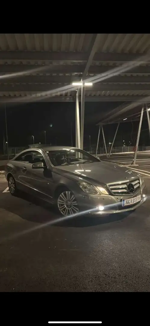 Mercedes-Benz E 250 BlueEfficiency CDI COUPE - 1