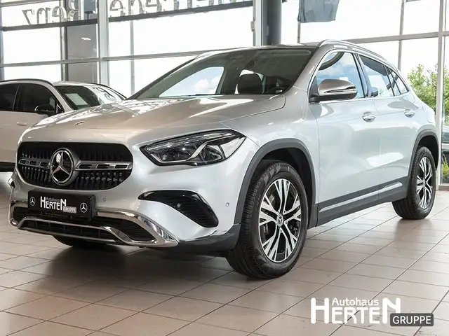 Mercedes-Benz GLA 180 Progressive+Multibeam+Kamera+Totwinkel