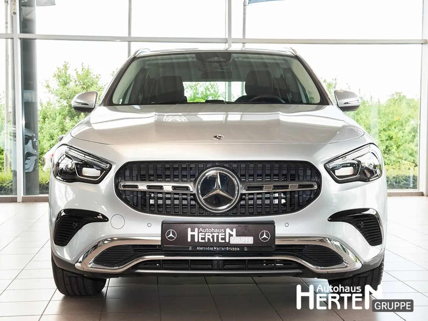 Mercedes-Benz GLA 180 Progressive+Multibeam+Kamera+Totwinkel Grigio - 2
