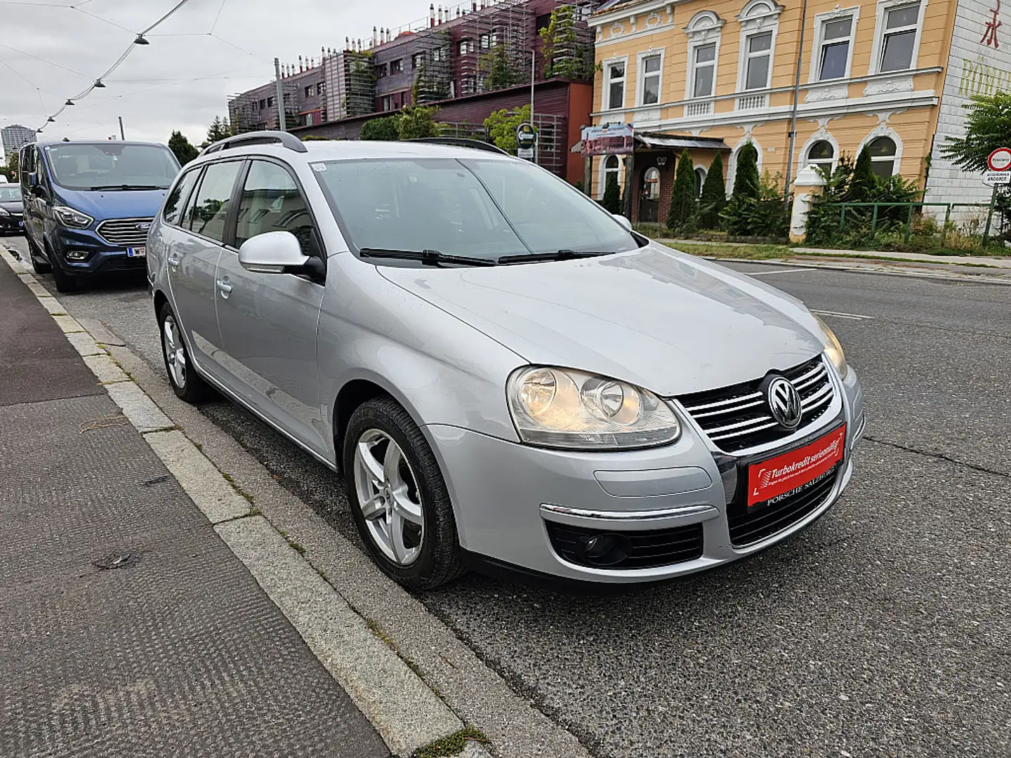 Volkswagen Golf Variant Trendline 1,9 TDI DPF Silber - 1