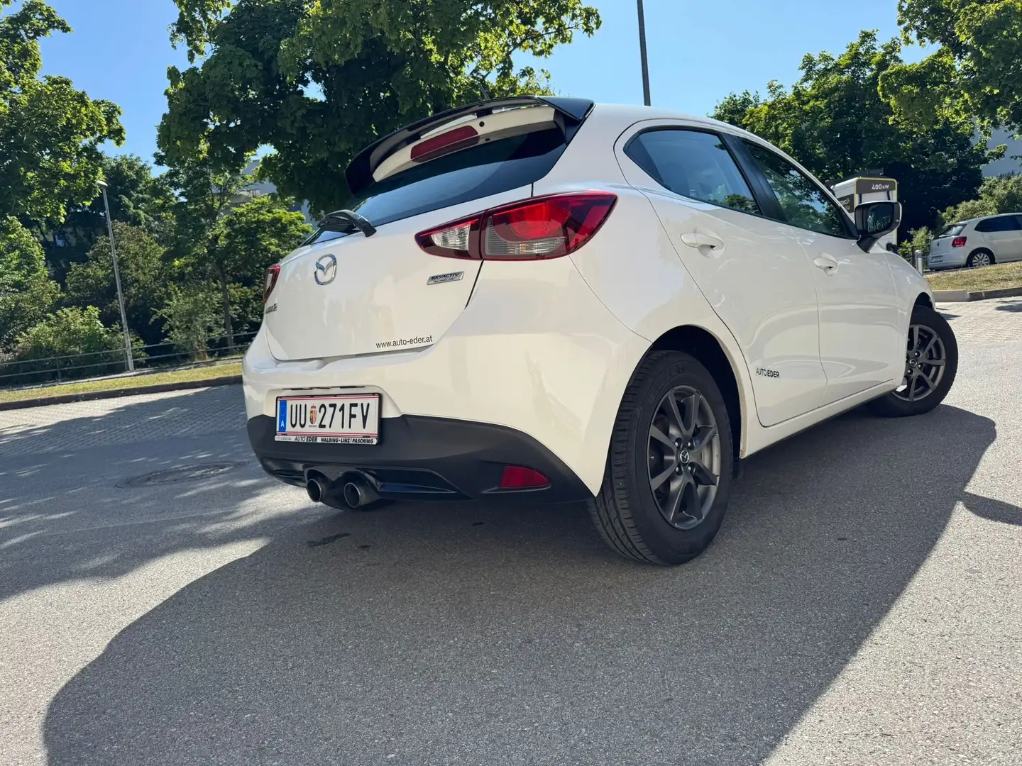 Mazda 2 SKYACTIV-G 75 Center-Line - 1