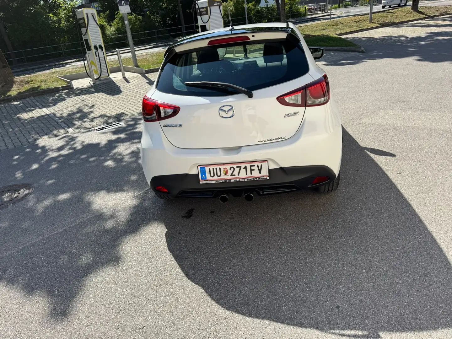Mazda 2 SKYACTIV-G 75 Center-Line - 2