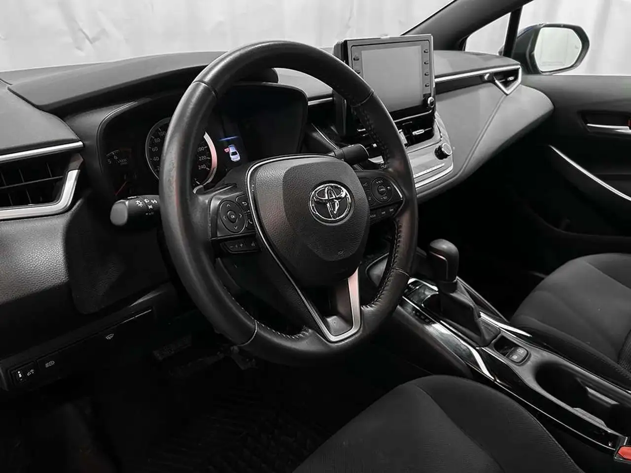Toyota Corolla photo Toyota Corolla