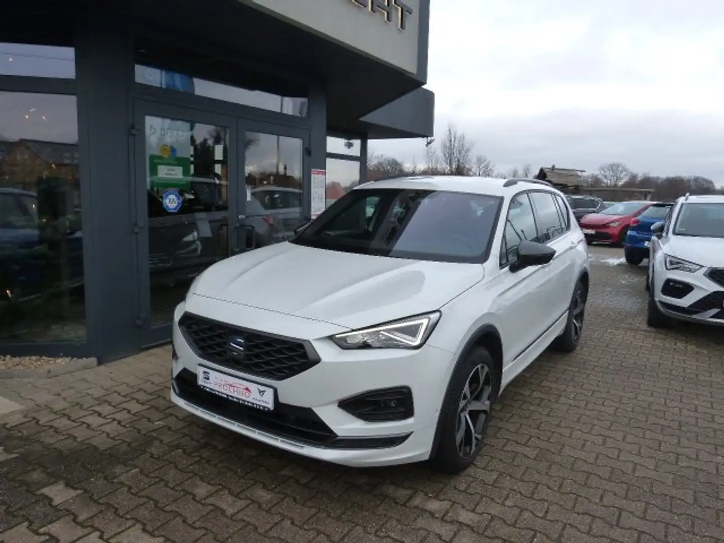 SEAT Tarraco Tarraco FR 1.5 TSI ACT 110 kW (150 PS) 7-Gang DSG Weiß - 1