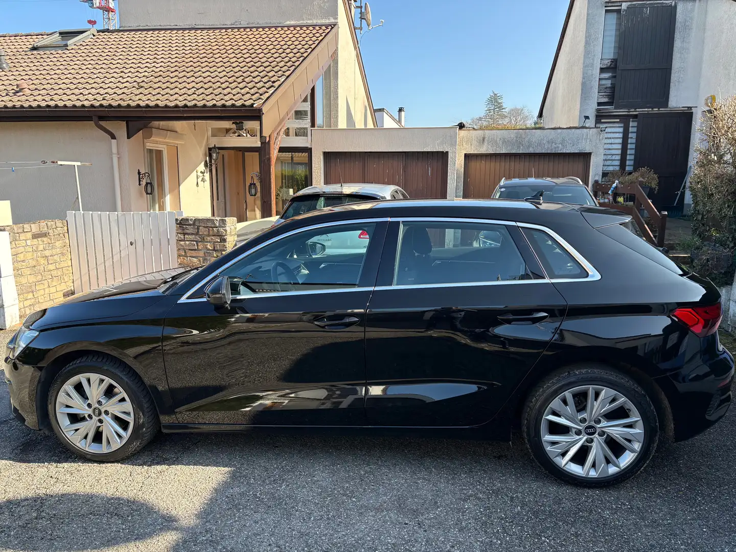 Audi A3 Sportback 30 TFSI 110 Design Noir - 2