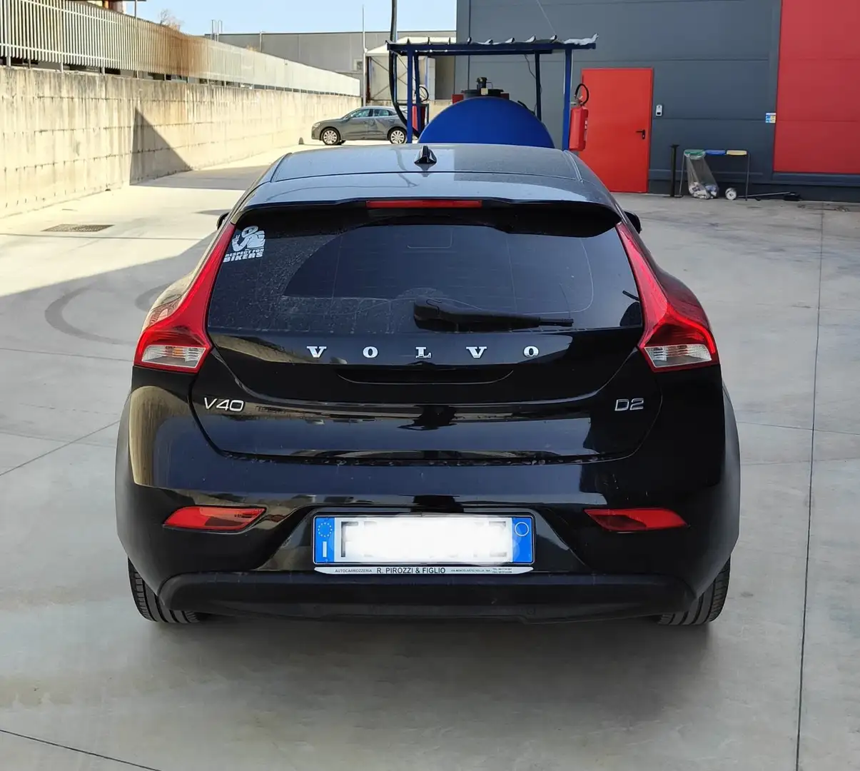 Volvo V40 2.0 d2 Business geartronic my17 - 1