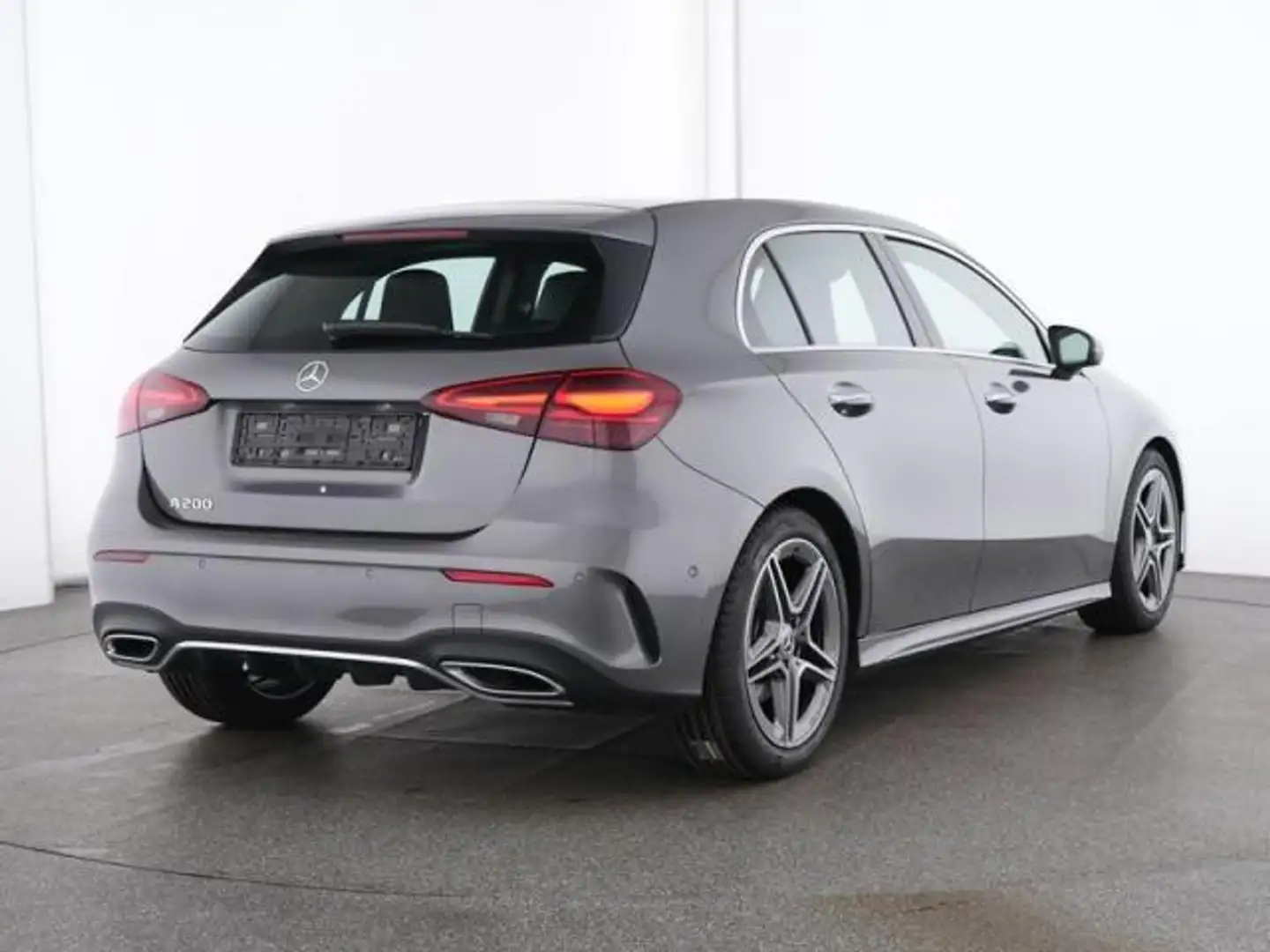Mercedes-Benz A 200 Automatic Premium AMG TETTO PANORAMA Gris - 2
