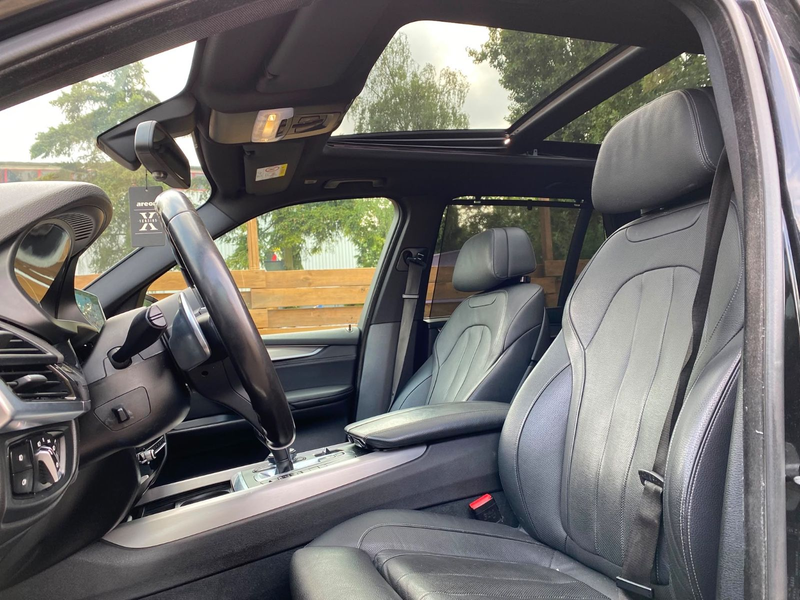 BMW X5 M50 d 1.Hand 7 Sitze — photo 7