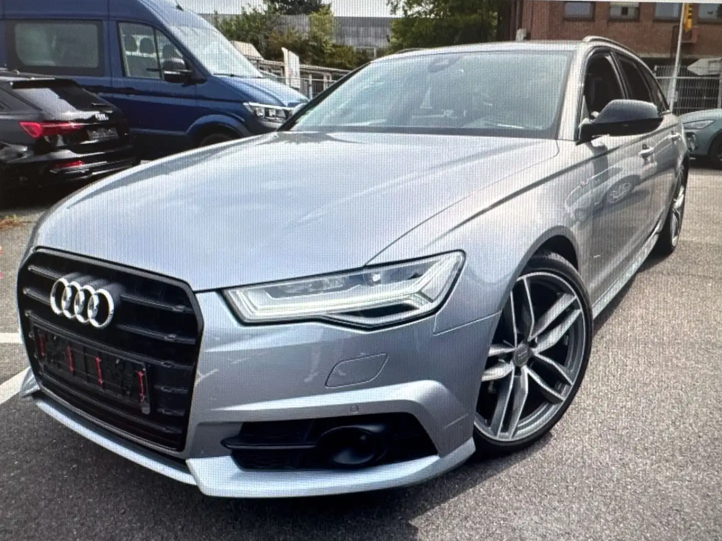 Audi A6 Avant 2.0 TDI ultra Grijs - 1