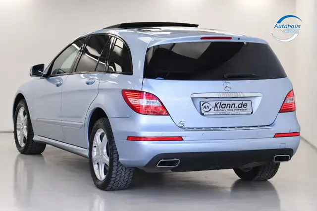 Mercedes-Benz R-Class view 6