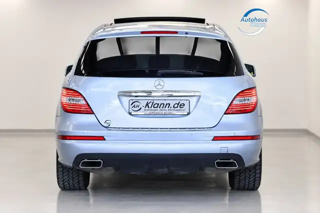 Mercedes-Benz R-Class view 7