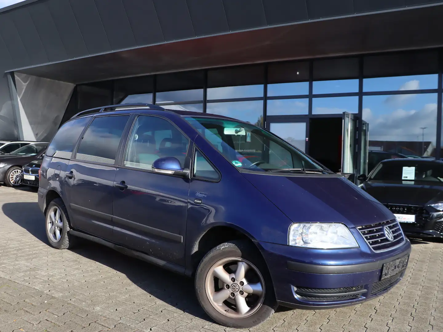 Volkswagen Sharan 1.9 TDI FAMILY / 7-SITZER / AHK Bleu - 2