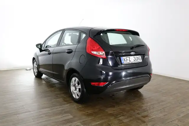 Ford Fiesta view 7