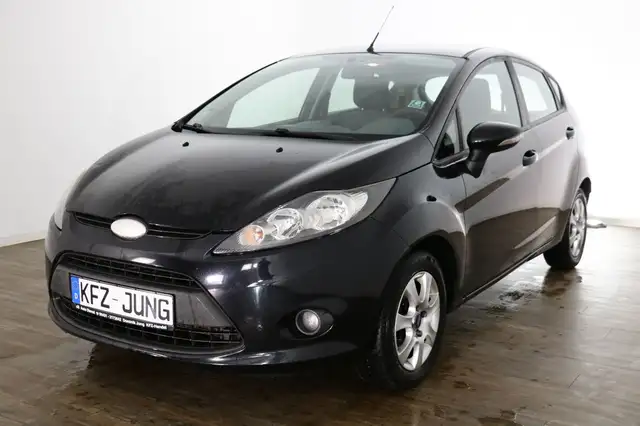 Ford Fiesta view 5