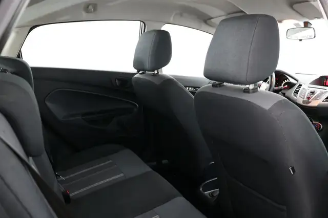 Ford Fiesta view 10