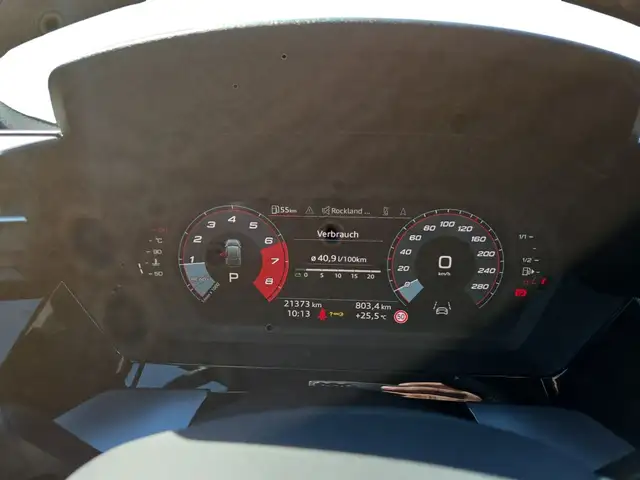 Audi A3 view 9