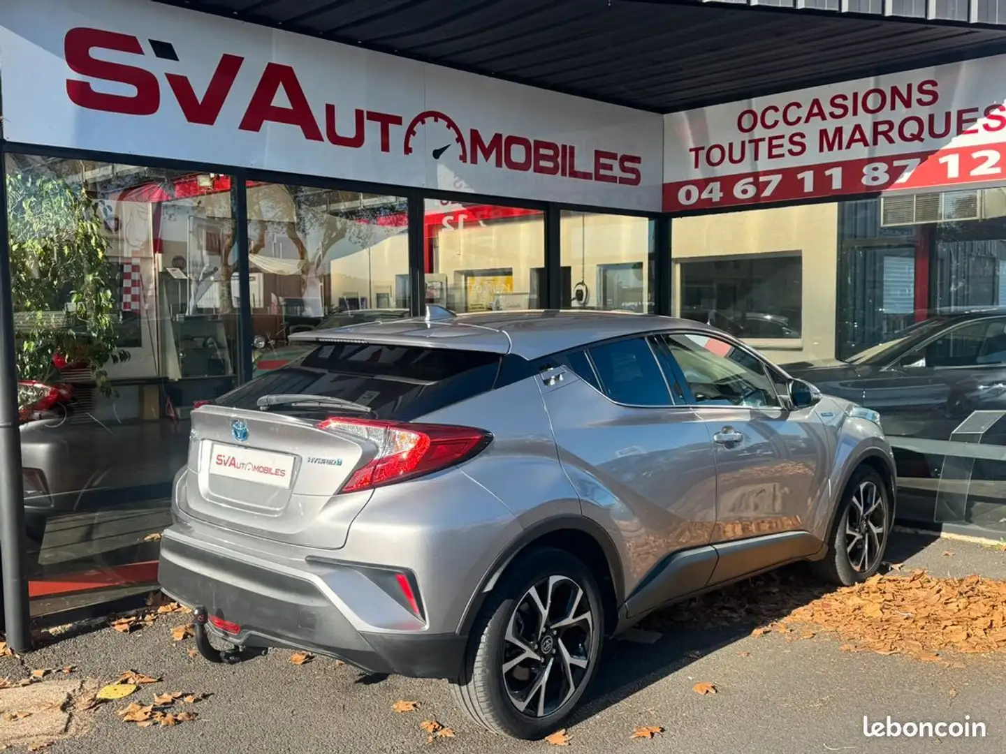 Toyota C-HR 122h Edition 2WD E-CVT Gris - 2