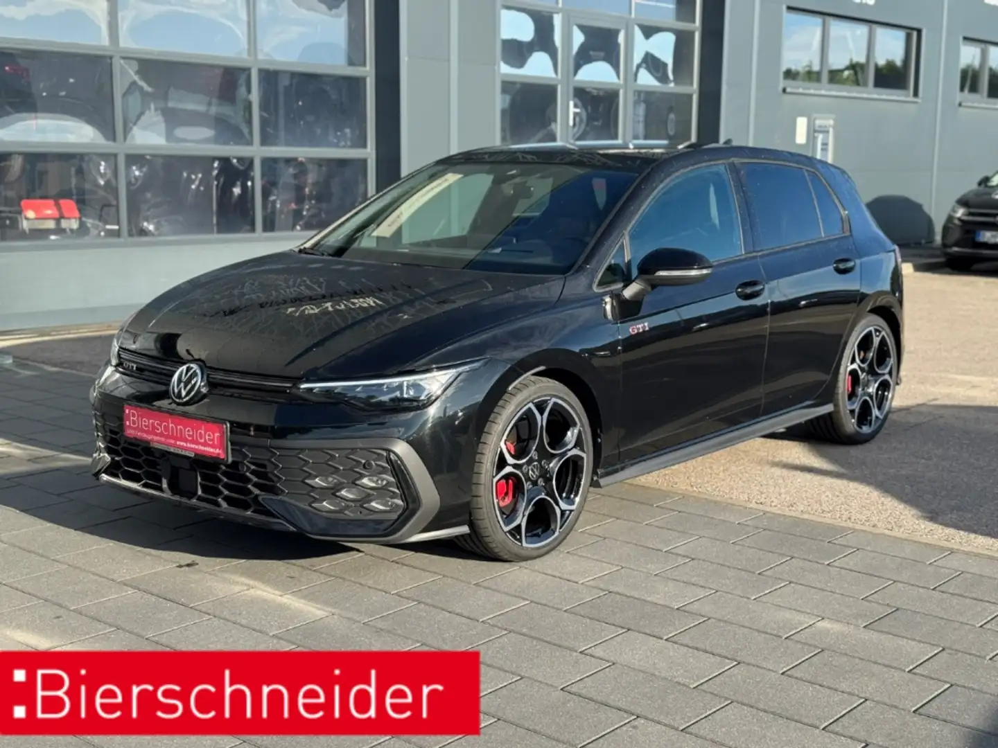 Volkswagen Golf GTI 8 2.0 TSI DSG IQ.LIGHT NAVI PANORAMA ACC PARKLENK Schwarz - 1