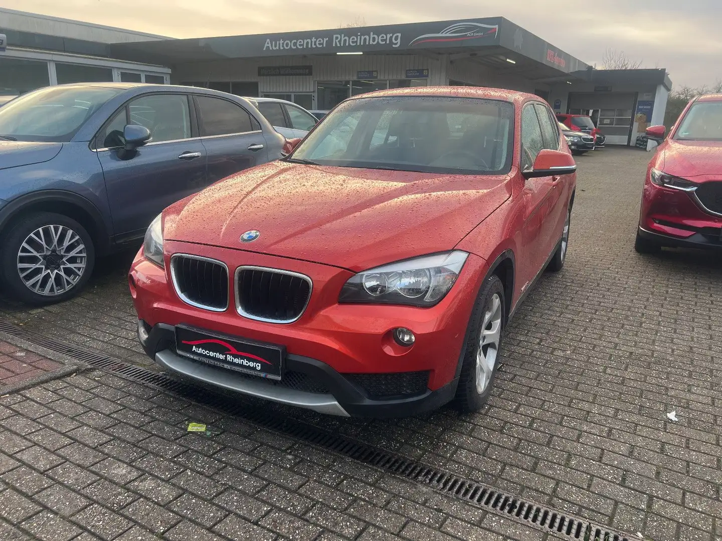 BMW X1 Baureihe X1 sDrive 20i 2.Hand Tüv Garantie Orange - 1