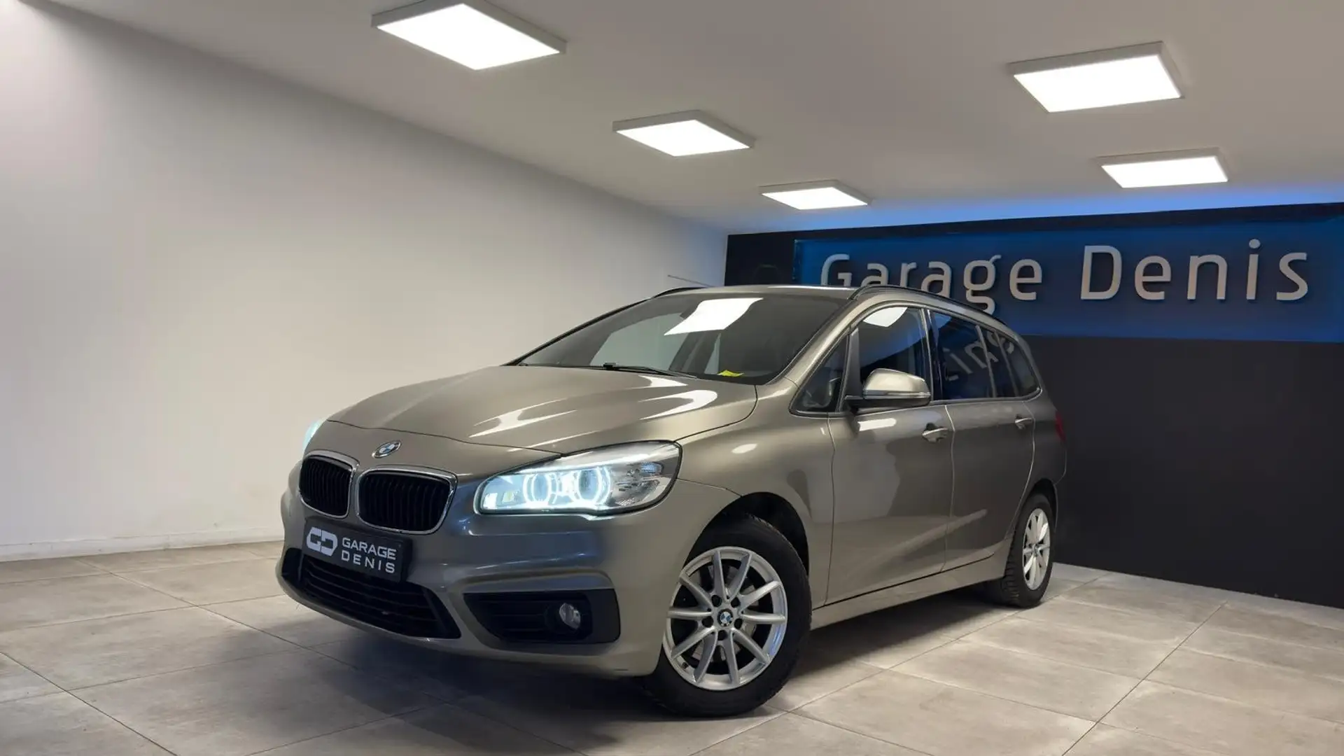 BMW 218 Gran Tourer dXAS*BOITE-AUTO*TOIT-PANO*GPS*GARANTIE Gris - 1