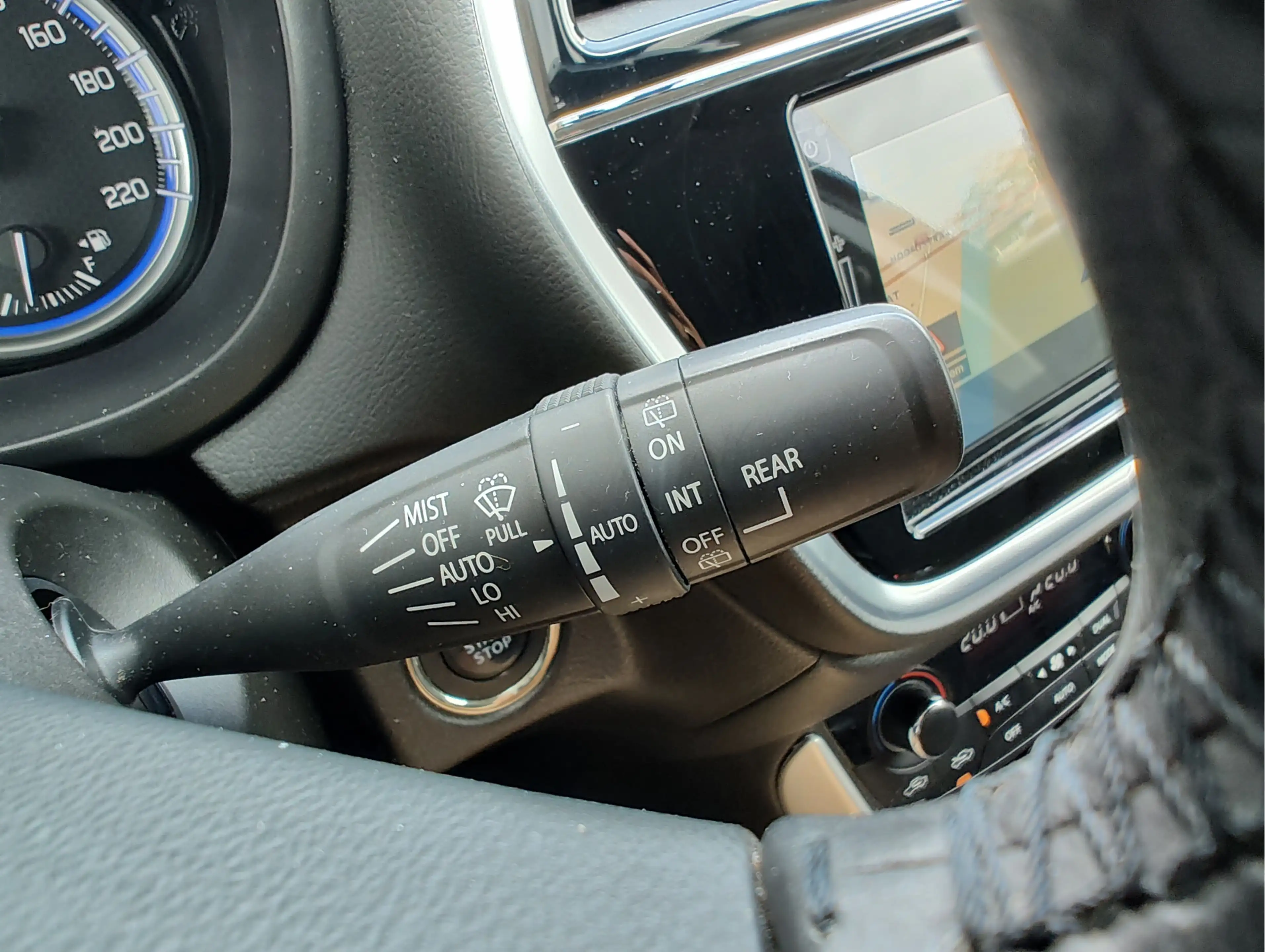 Suzuki S-Cross 1.4 BOOSTERJET SELECT SMART HYBRID Navi | Camera | — photo 28