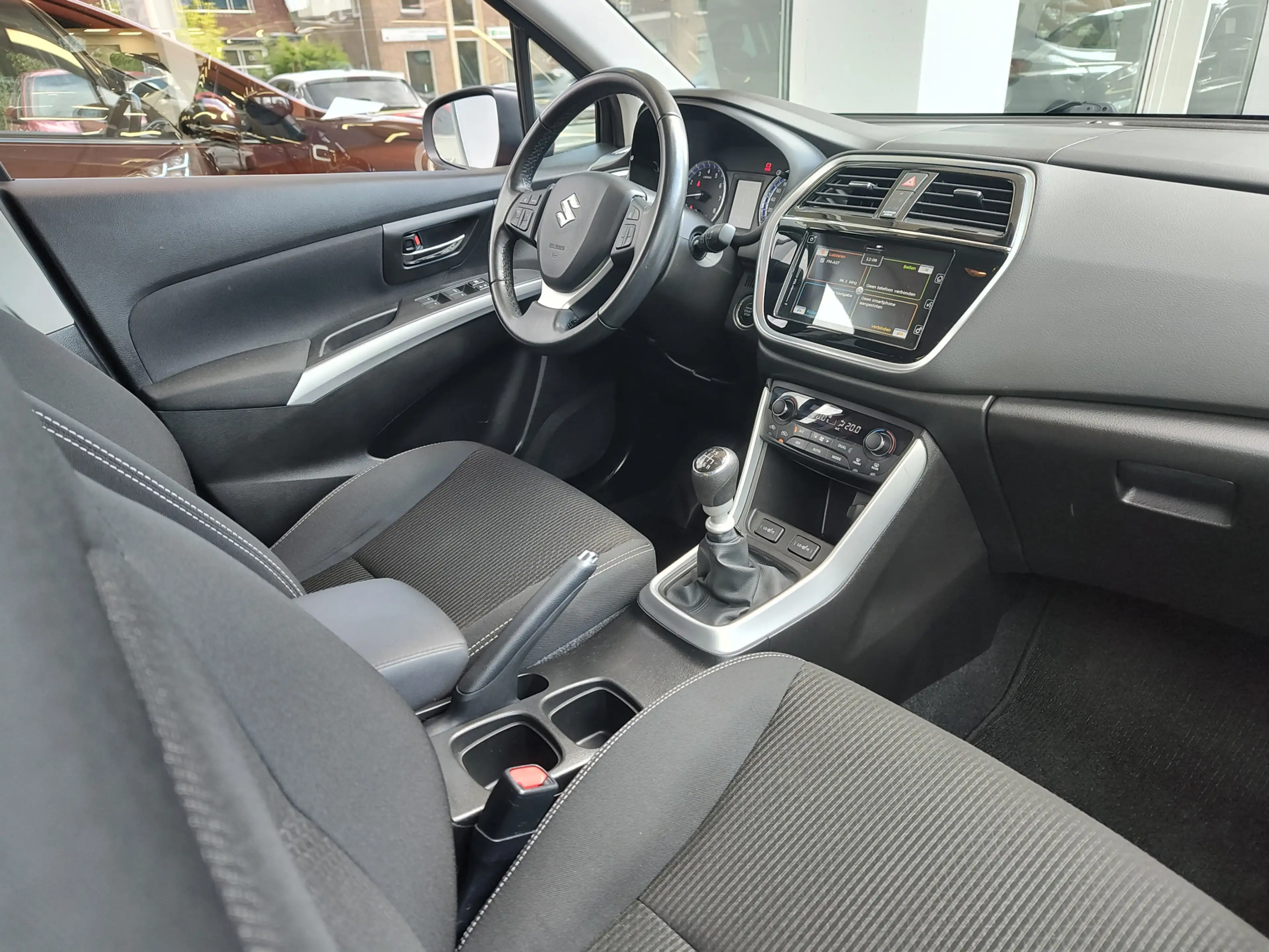 Suzuki S-Cross 1.4 BOOSTERJET SELECT SMART HYBRID Navi | Camera | — photo 9