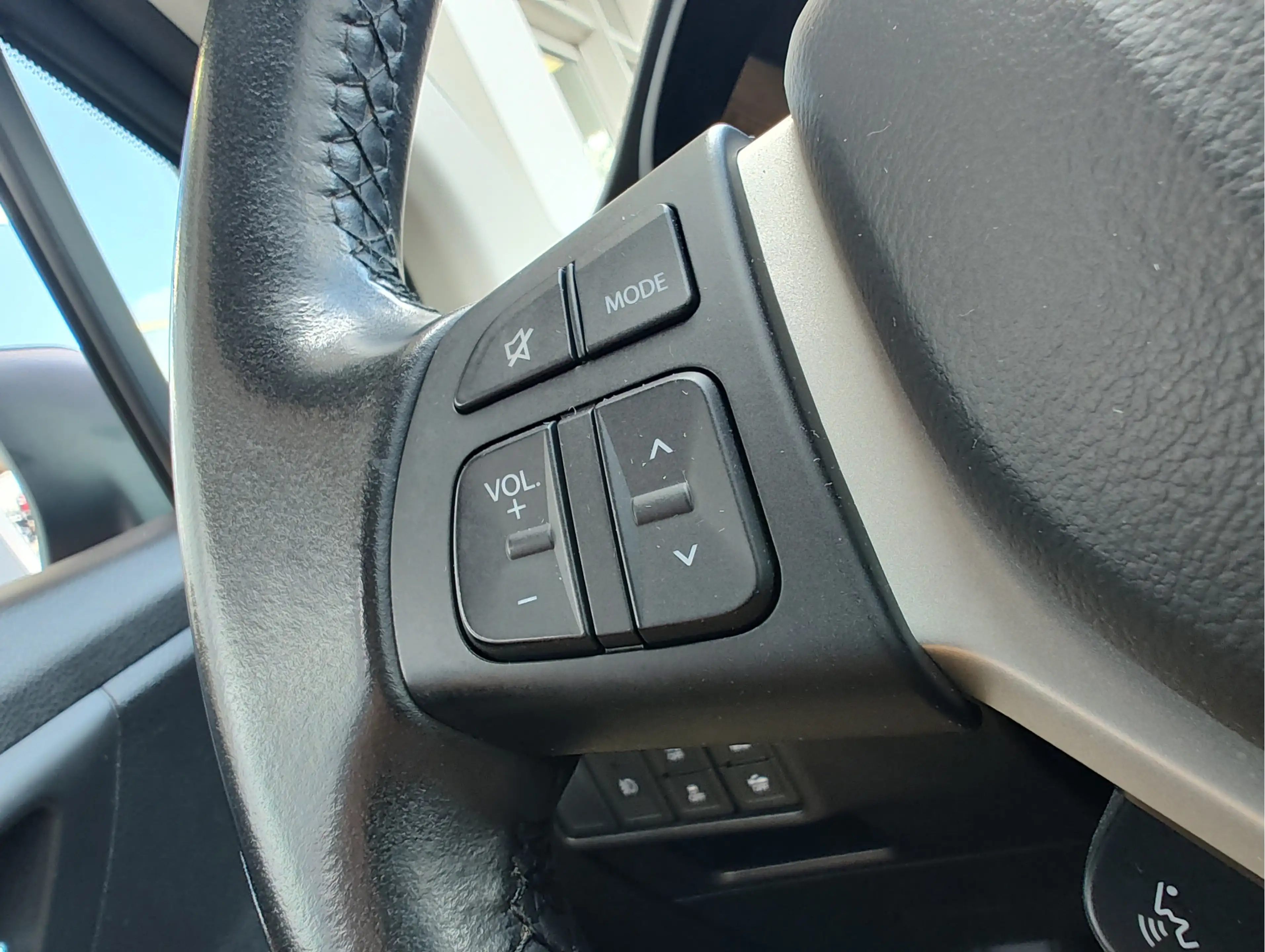 Suzuki S-Cross 1.4 BOOSTERJET SELECT SMART HYBRID Navi | Camera | — photo 21