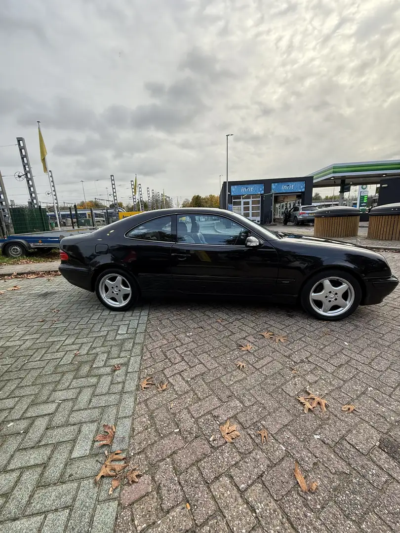 Mercedes-Benz CLK 230 K. Elegance Negru - 1