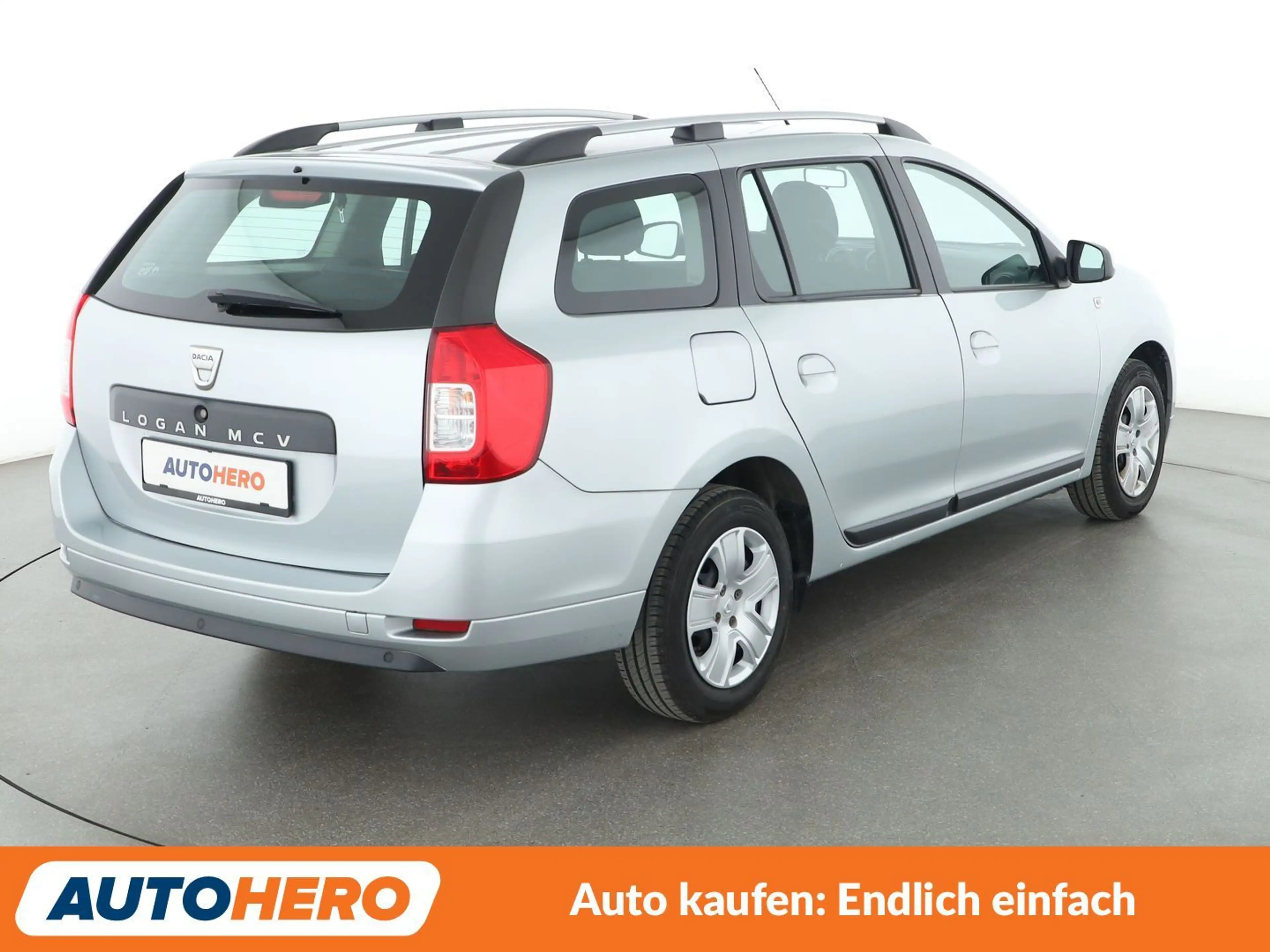 Dacia Logan 1.0 SCe Comfort*NAVI*PDC*KLIMA*TEMPO*GARANTIE* — photo 6