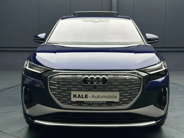 Audi Q4 E-Tron view 8