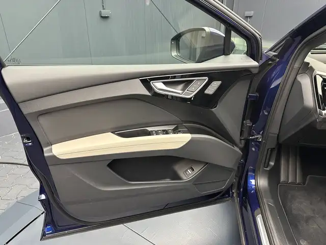 Audi Q4 E-Tron view 14