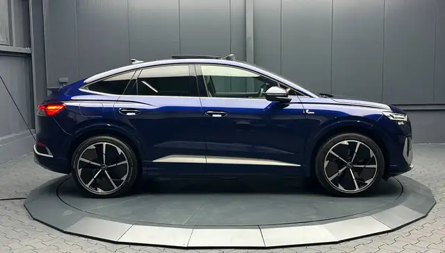 Audi Q4 E-Tron view 6
