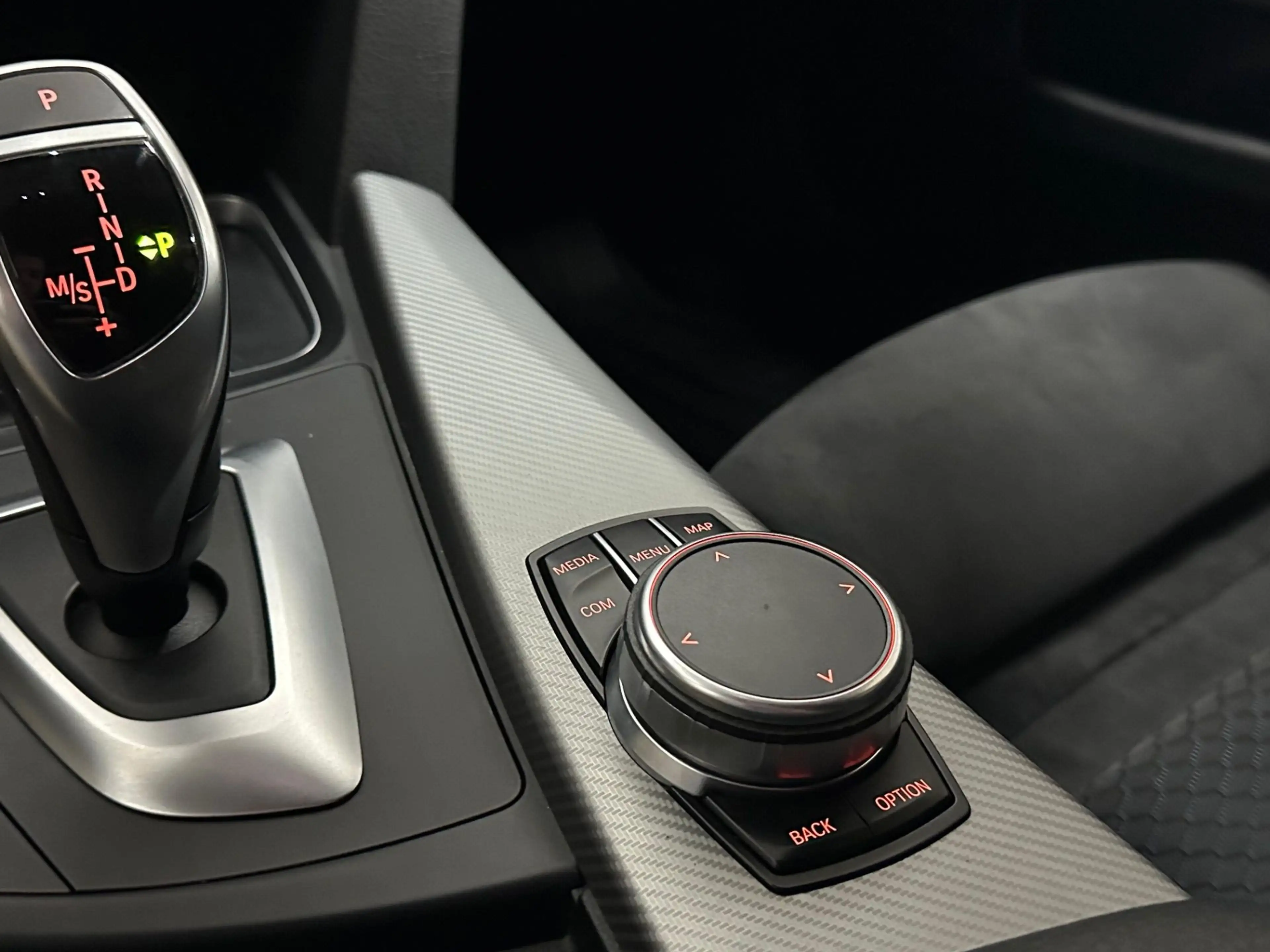 BMW 420 4er Gran Coupe - 420 i M Sport — photo 13