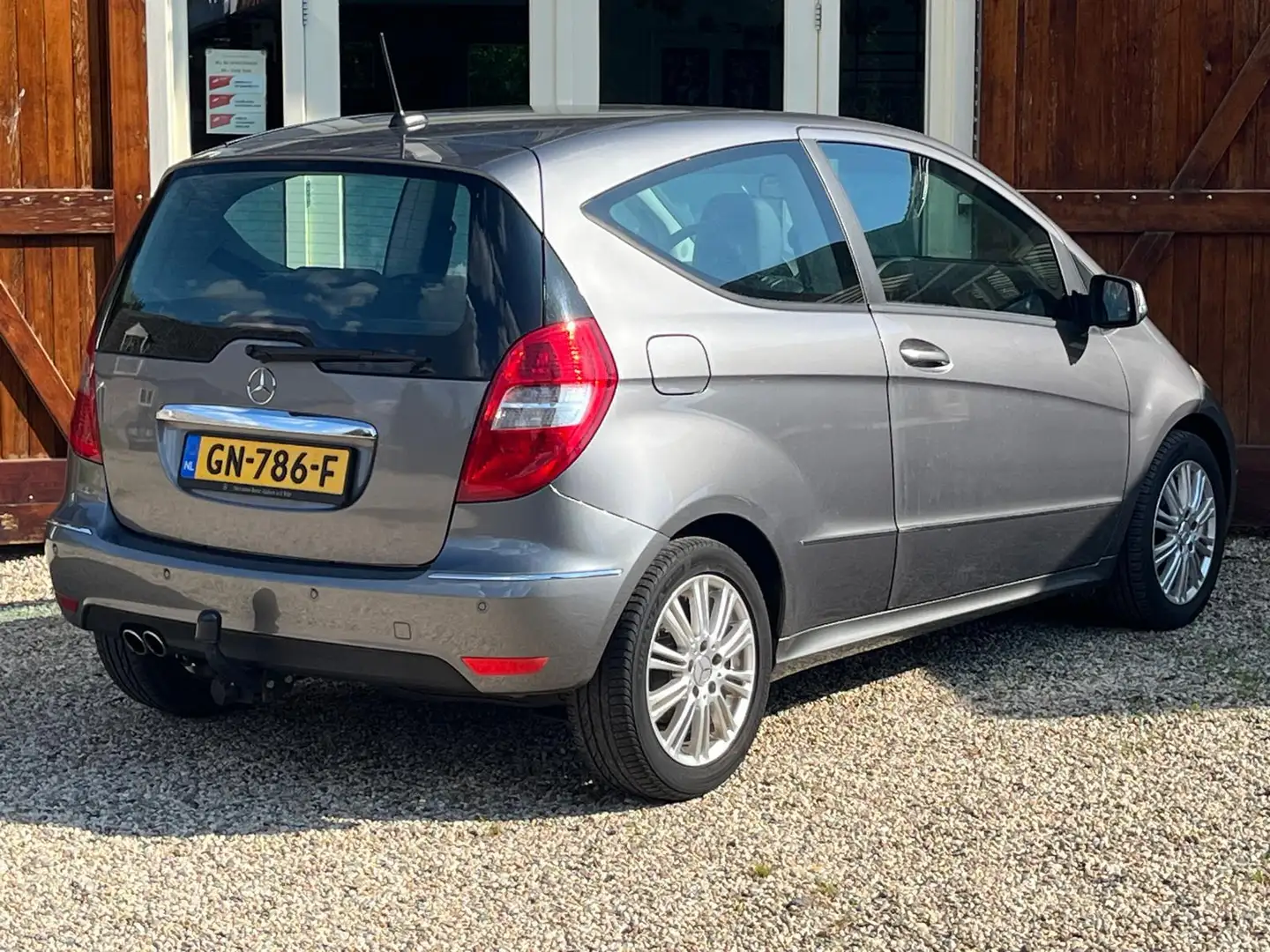 Mercedes-Benz A 200 Turbo Elegance Automaat Grijs - 2