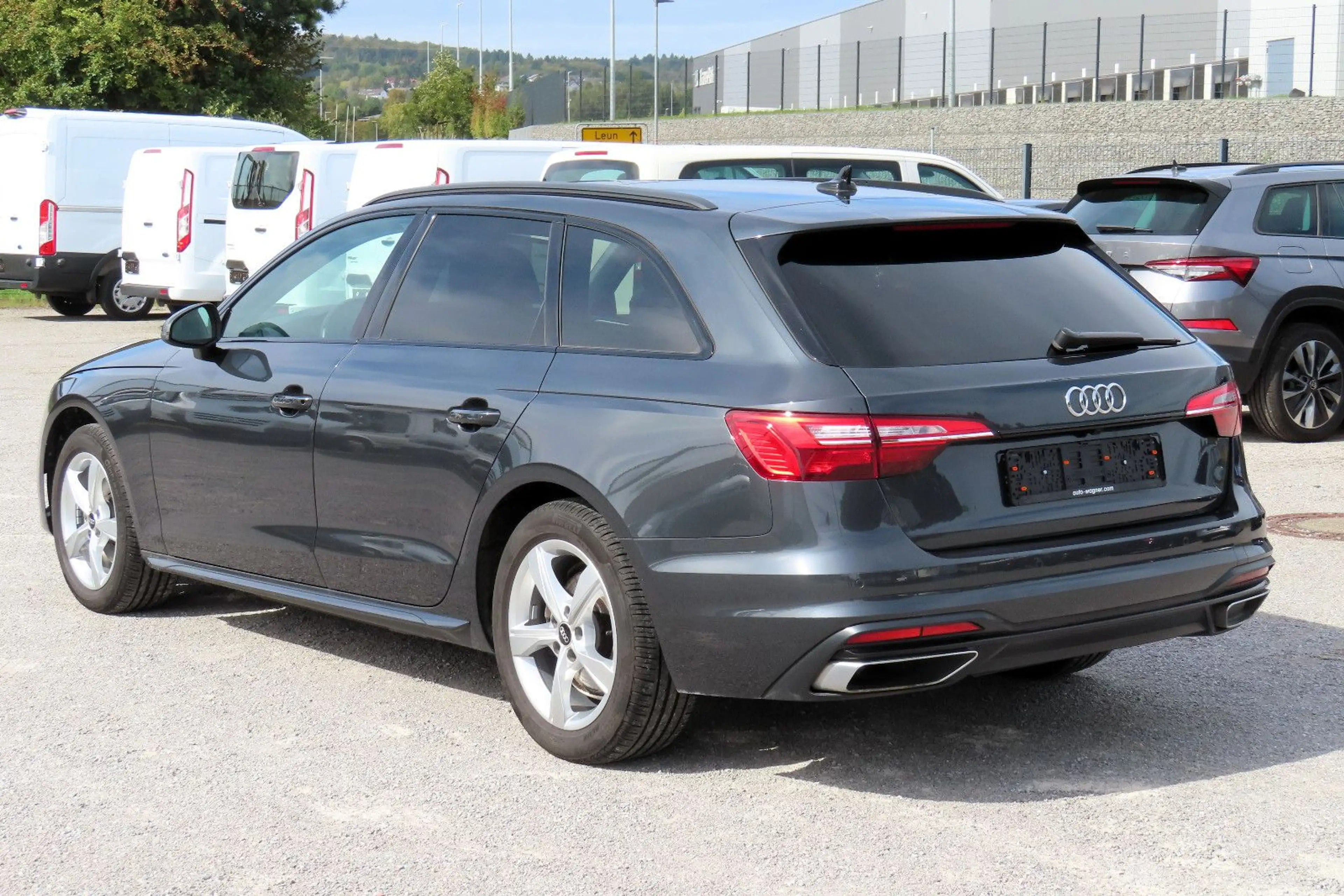 Audi A4 Av 35 TDI DSG Navi Panorama HeadUp Kamera AHK — photo 5