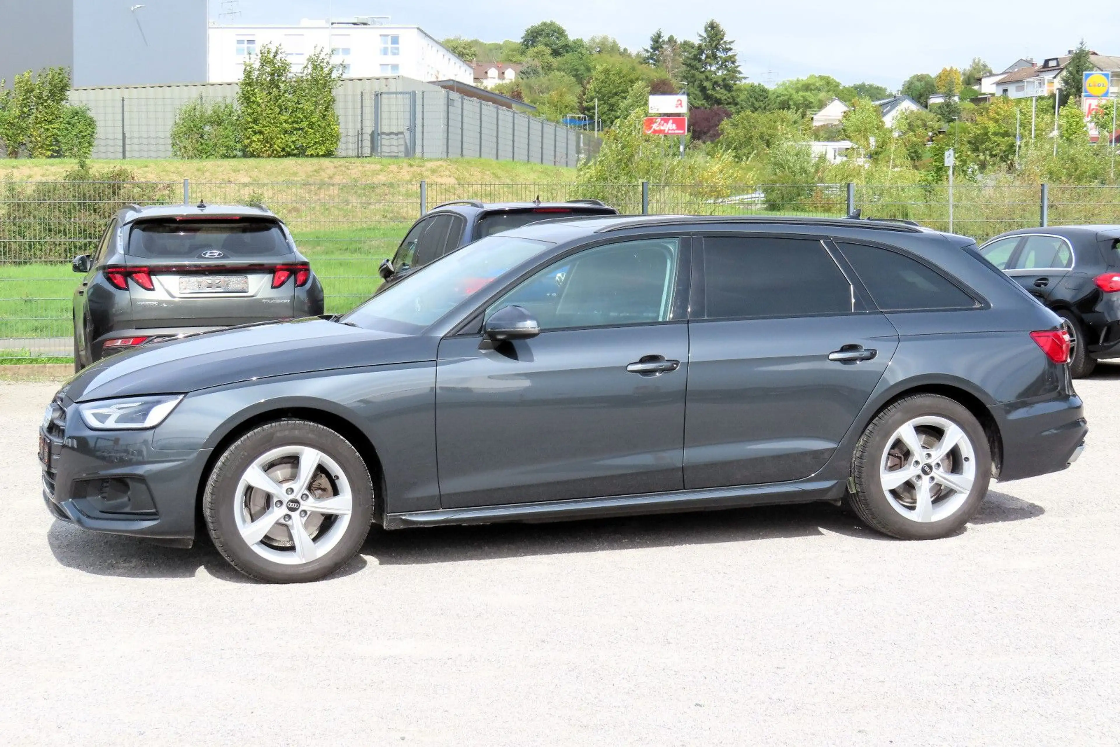 Audi A4 Av 35 TDI DSG Navi Panorama HeadUp Kamera AHK — photo 4