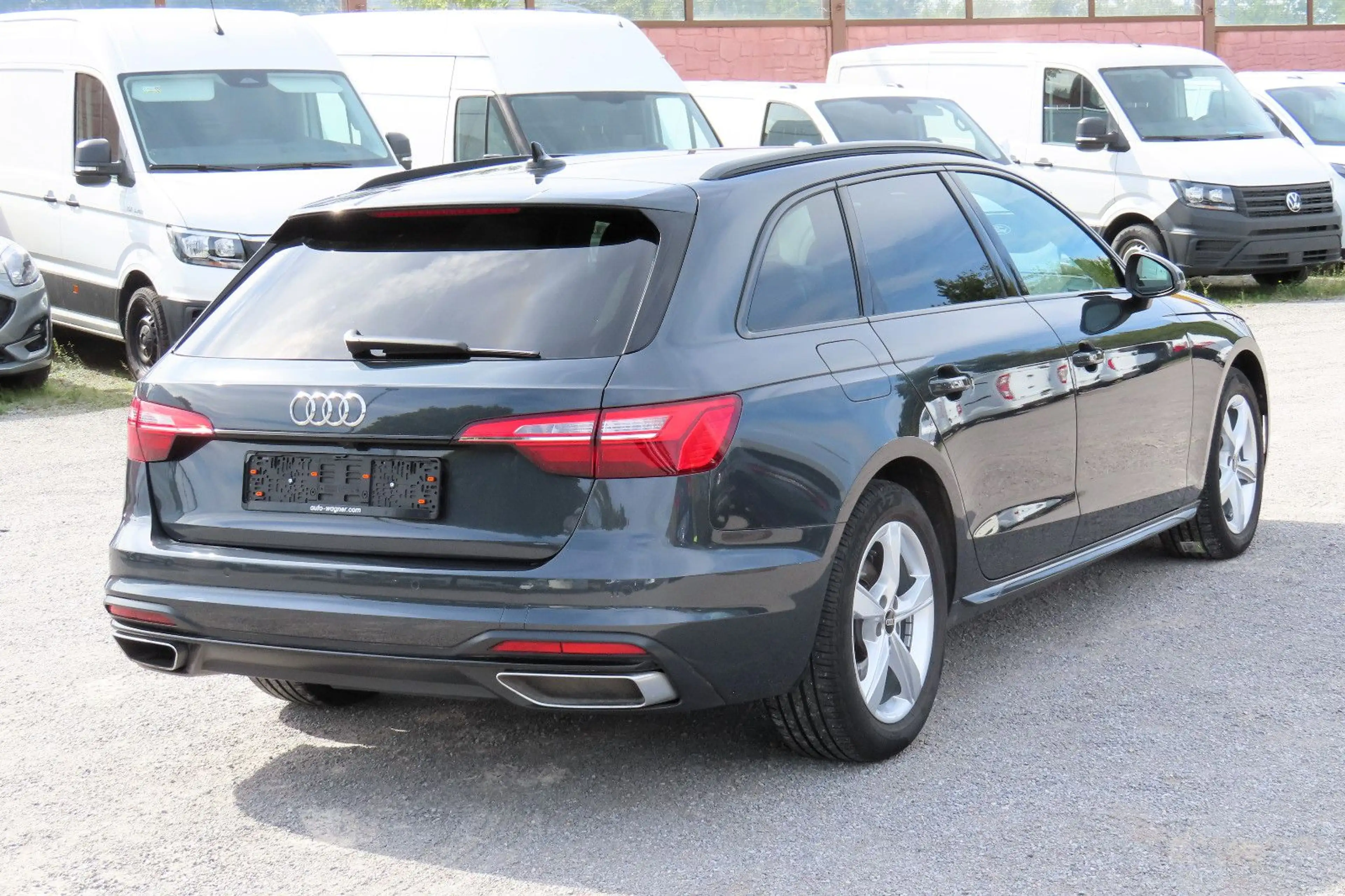 Audi A4 Av 35 TDI DSG Navi Panorama HeadUp Kamera AHK — photo 6