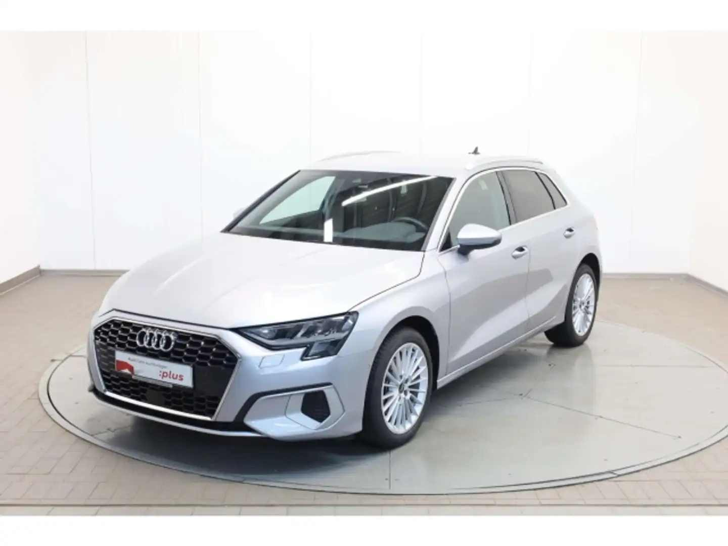 Audi A3 Sportback 35TFSI advanced S-Tronic AHK/SH/PDC Silber - 2