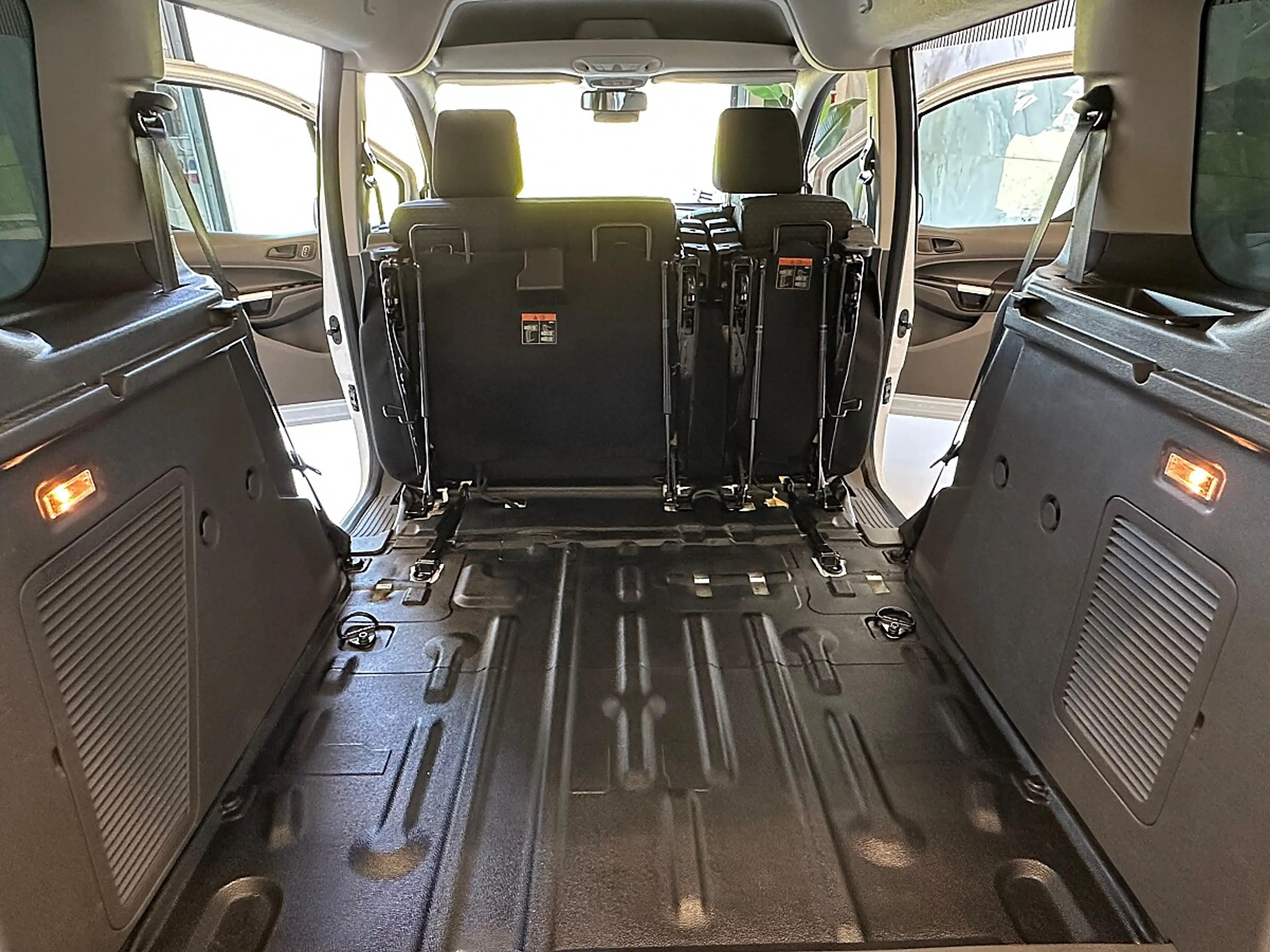 Ford Transit Connect Kombi Trend 240 1,5 EcoBlue L1 Aut. Rückfahrkam... — photo 12