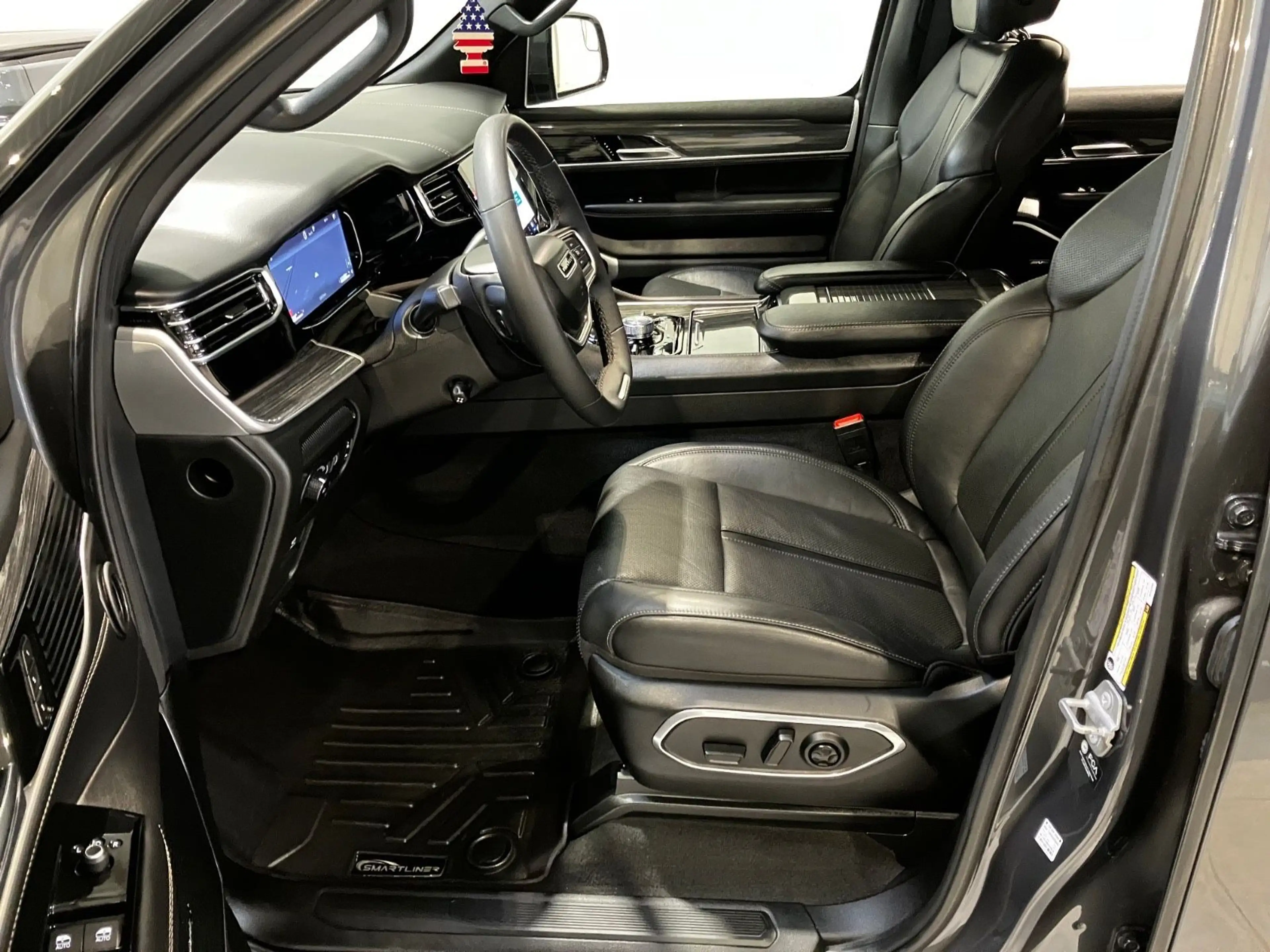 Jeep Wagoneer Series 3 5,7 7 Sitzer ACC 360 Grad LED — photo 14