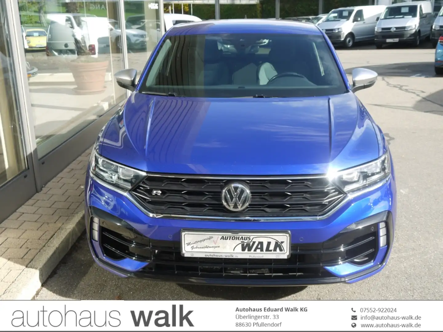 Volkswagen T-Roc 2.0 TSI R 4Motion NAVI App AHK LED RFK Blau - 1