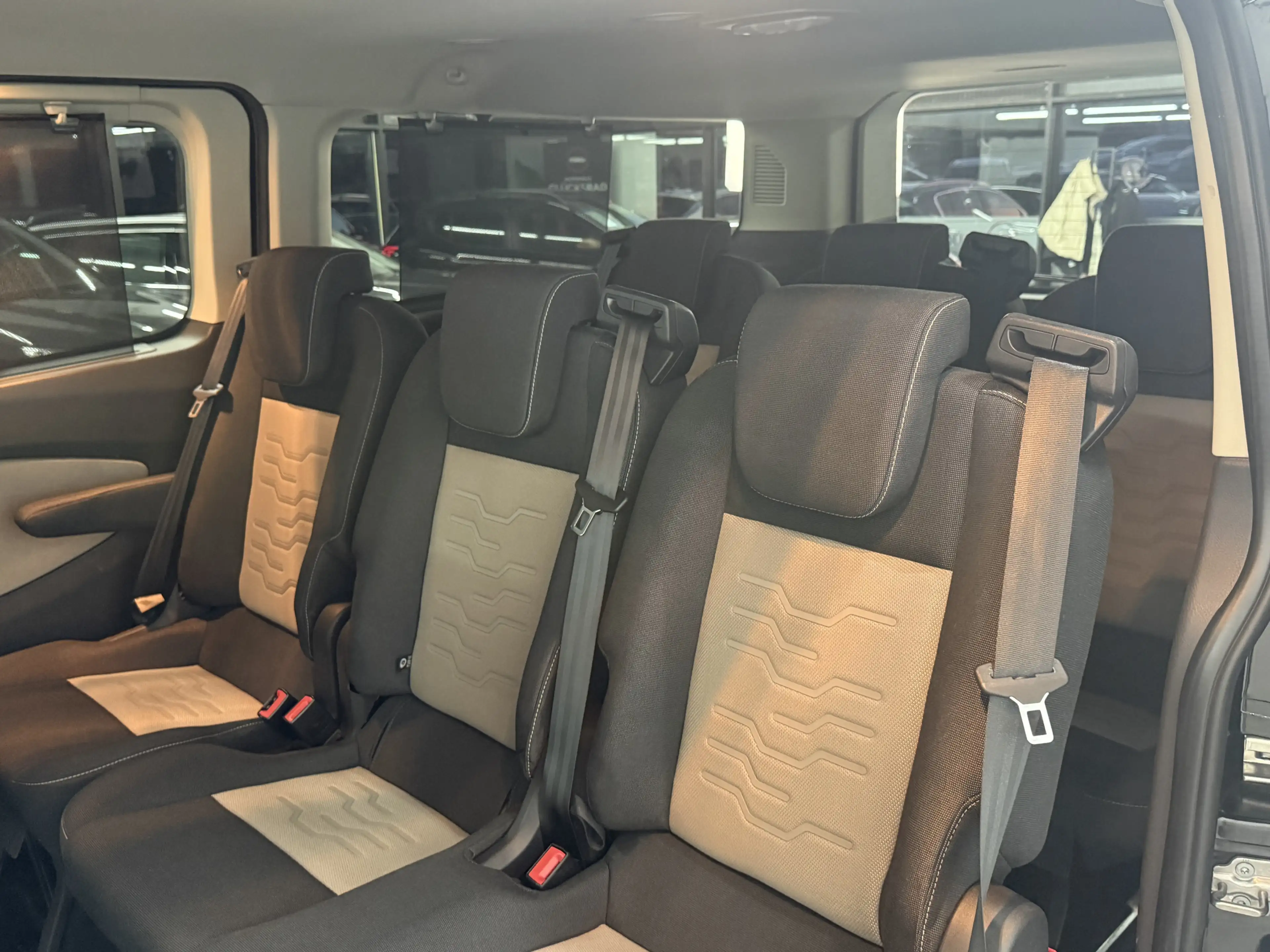 Ford Tourneo Custom 310 L2 Titanium R-Kam ACC AHK STH — photo 11