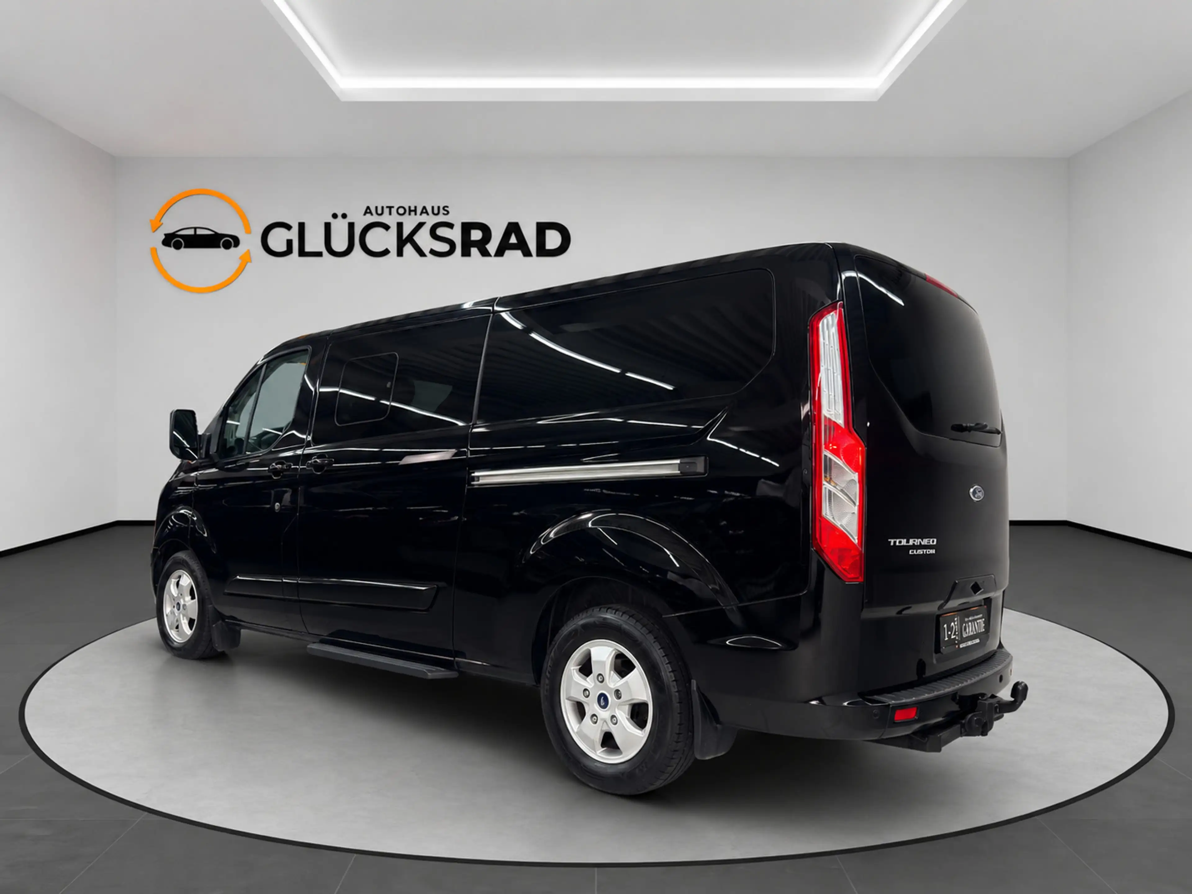 Ford Tourneo Custom 310 L2 Titanium R-Kam ACC AHK STH — photo 4