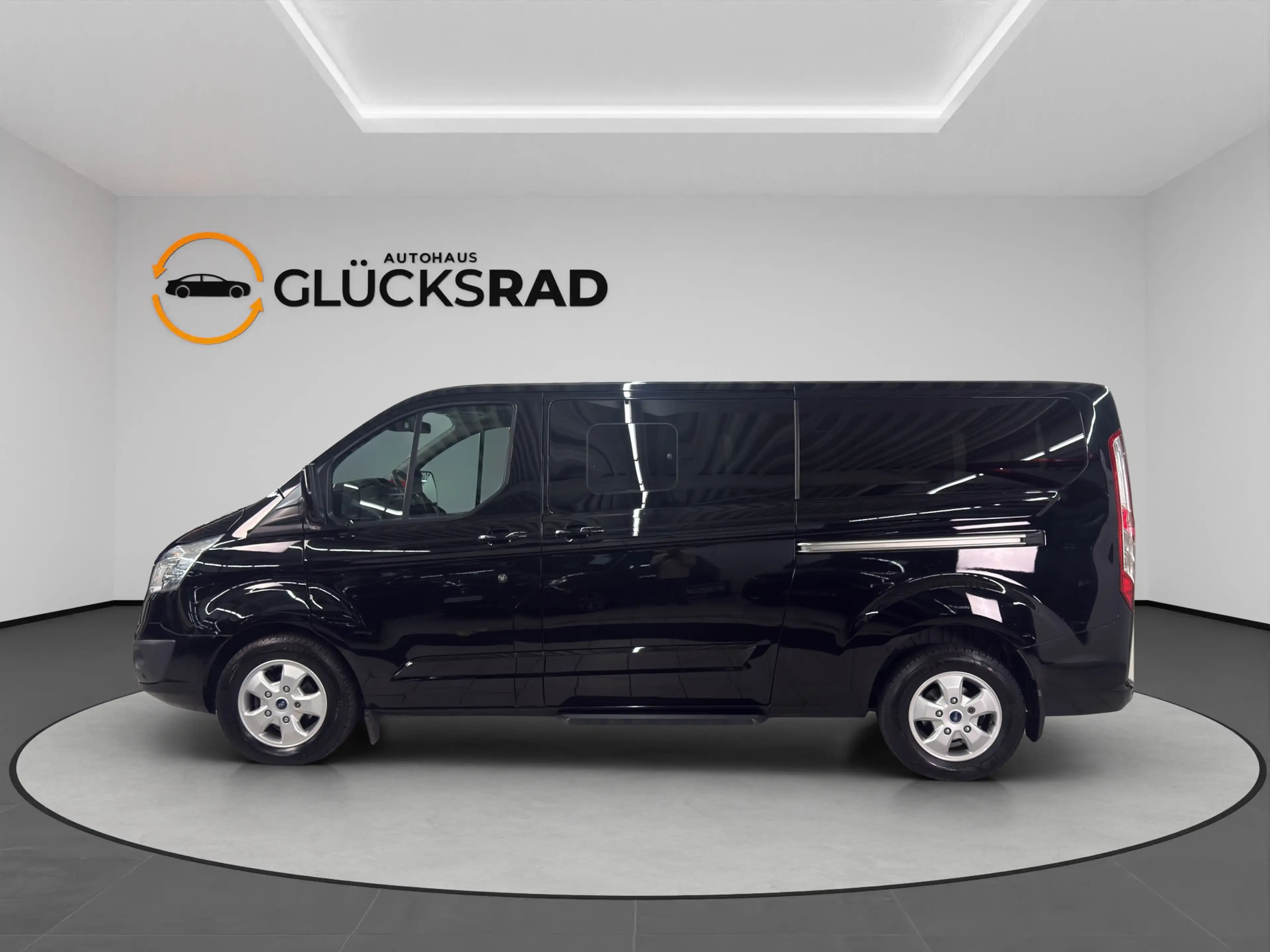 Ford Tourneo Custom 310 L2 Titanium R-Kam ACC AHK STH — photo 3