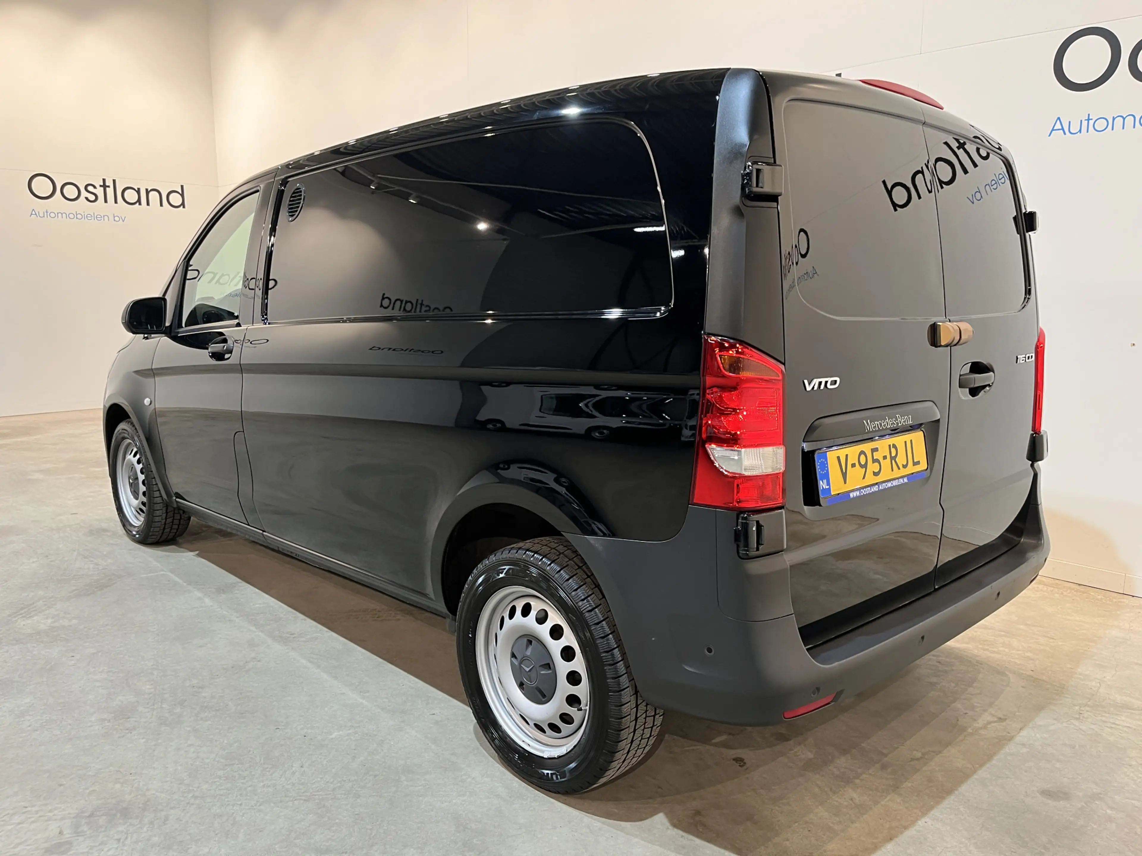 Mercedes-Benz Vito 116 CDI L1 RWD / Euro 6 / Airco / CarPlay / Camera — photo 15