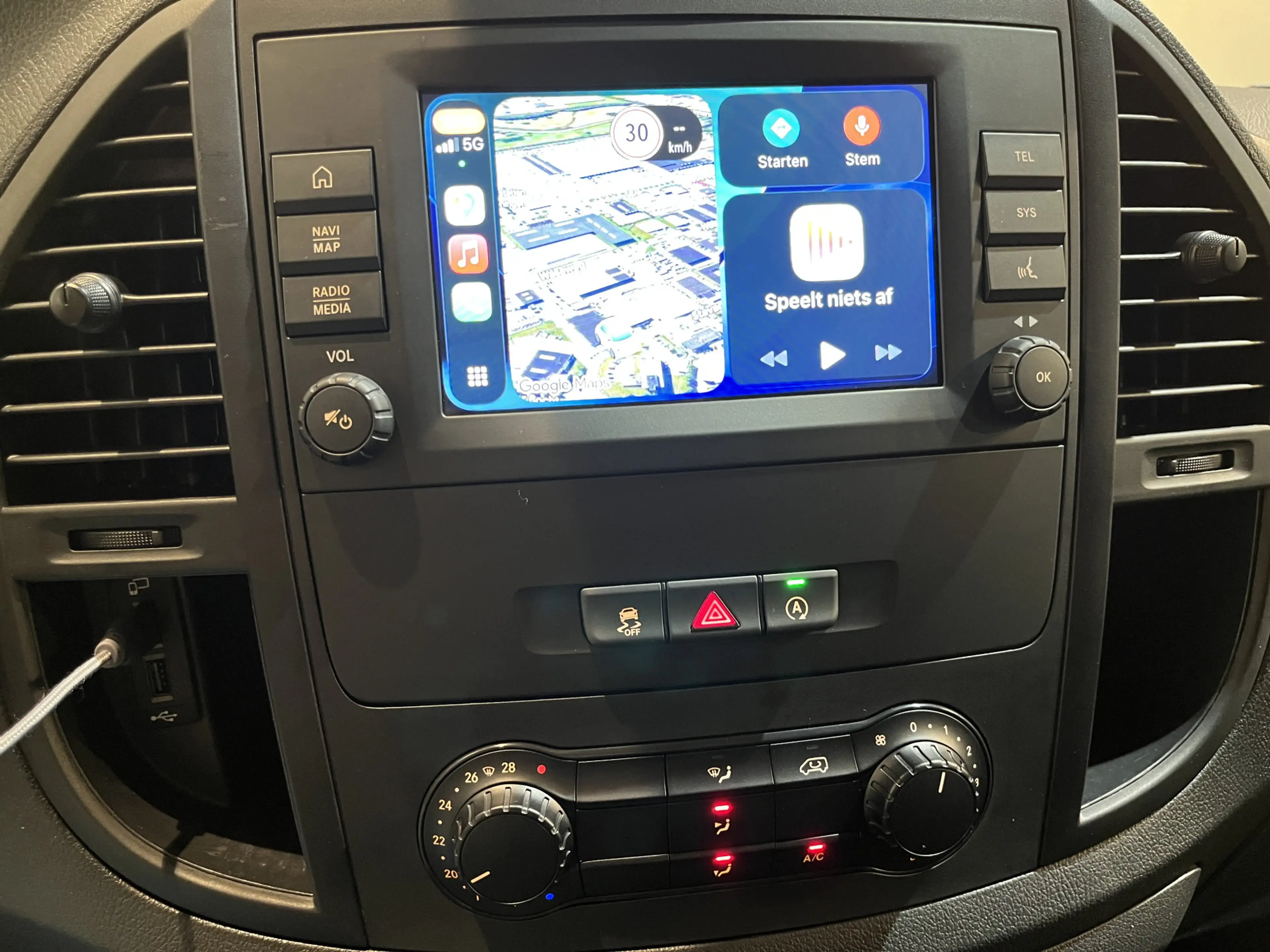 Mercedes-Benz Vito 116 CDI L1 RWD / Euro 6 / Airco / CarPlay / Camera — photo 9