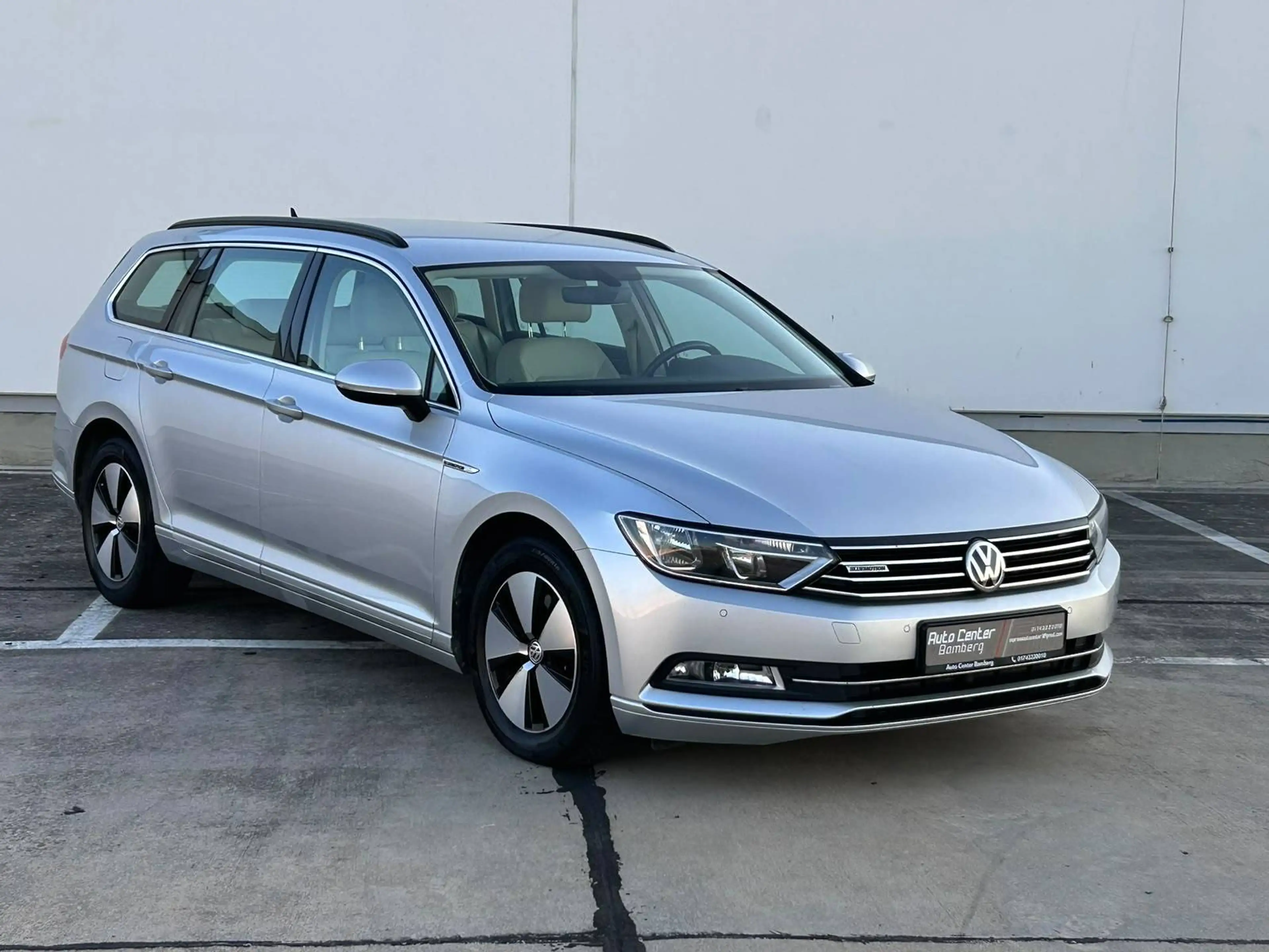 Volkswagen Passat Variant Comfortline|2,0TDI|150PS|DSG|AHK|CAM|SHZ|PDC|EURO6 — photo 4