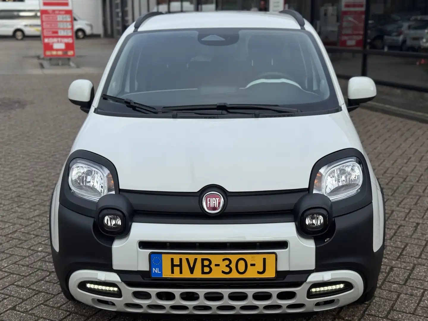 Fiat Panda 1.0 Hybrid Pandina Wit - 2