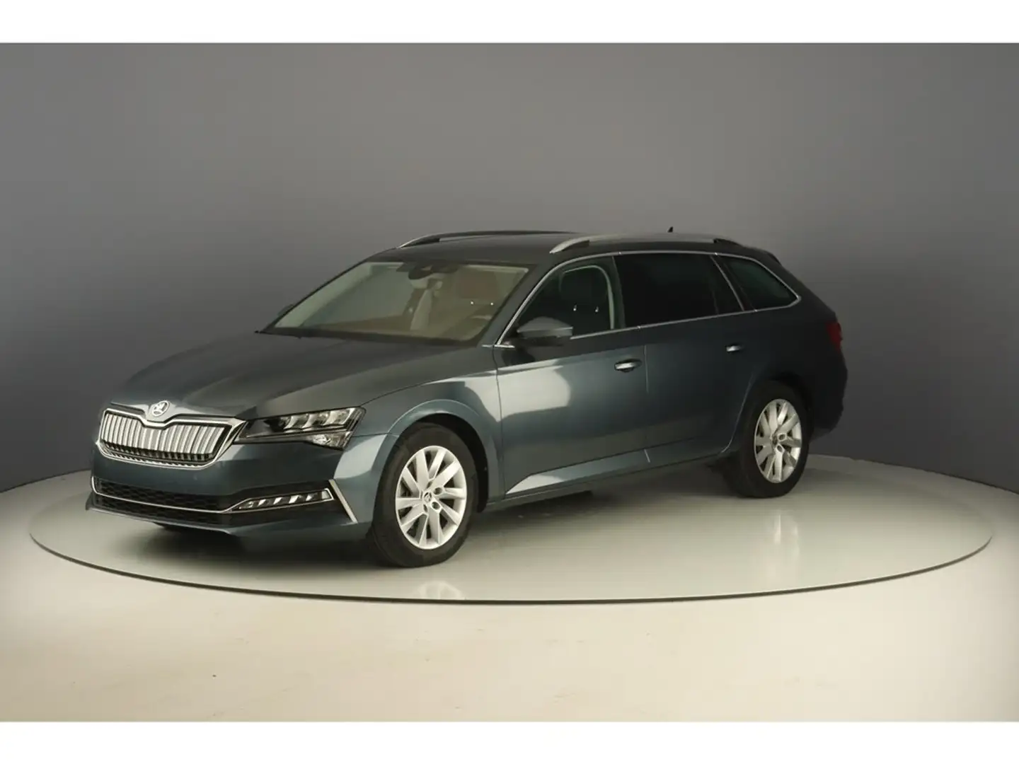 Skoda Superb Combi 1.4TSi iV 218pk Style Pack Premium Gris - 1